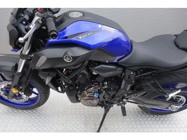 Yamaha MT 07 ABS 2018 Benzine 18