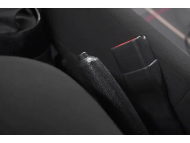 Peugeot 108 1.0 e-VTi Première 2014 Benzine 37