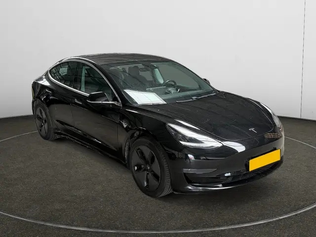 Tesla Model 3 Long Range AWD 75 kWh 2019 Elektrisch 4