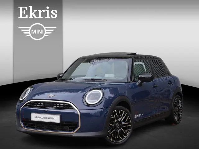 MINI 5-Deurs Cooper C 2025 Benzine