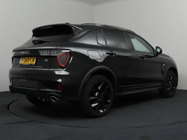 Lynk & Co 01 1.5 2023 Hybride Benzine 2