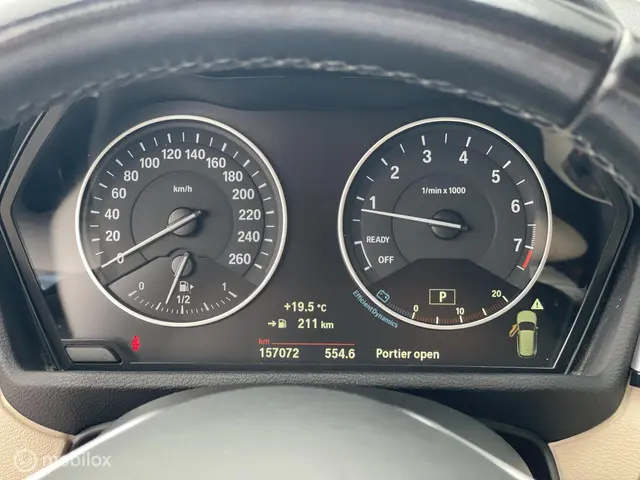 BMW X1 sDrive20i High Executive 2017 Benzine 16