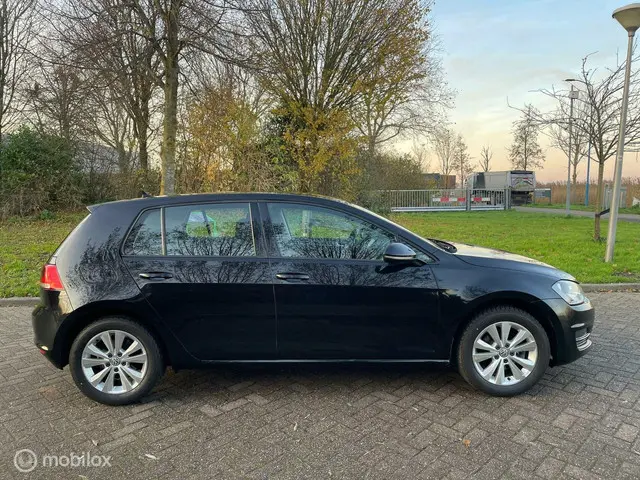 Volkswagen Golf 1.2 TSI Comfortline Aut! 2015 Benzine 4