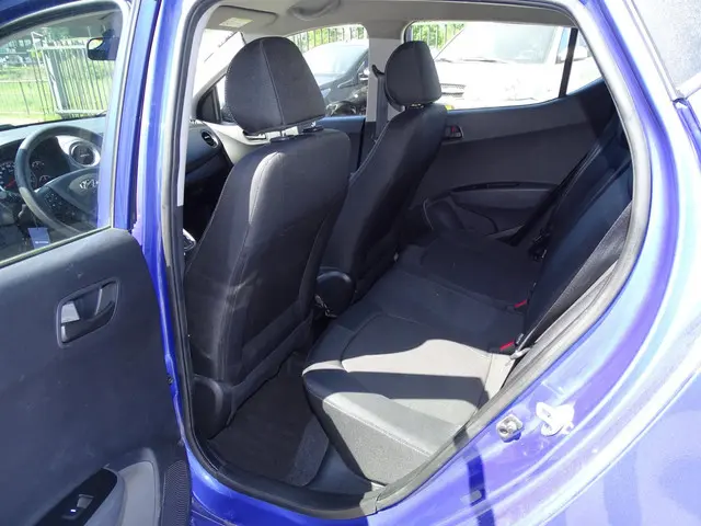 Hyundai i10 1.0i Comfort AIRCO/BT/CRUISE 2019 Benzine 8