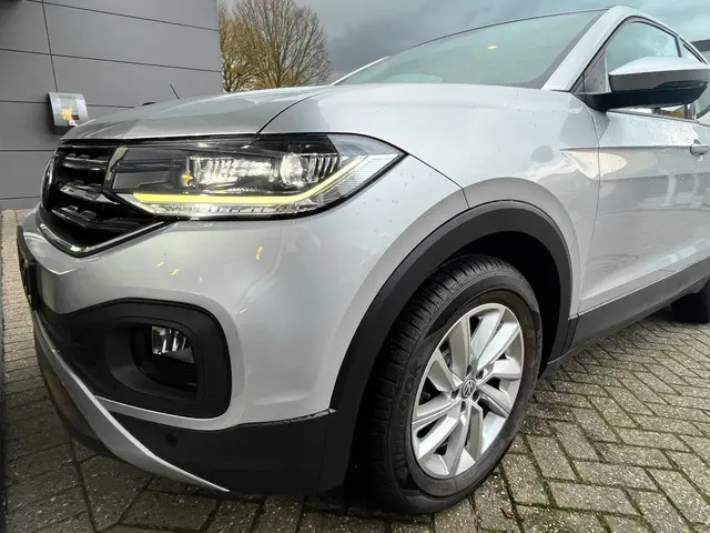 Volkswagen T-Cross 1.0 TSI Life 2019 Benzine 14