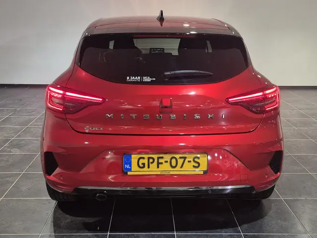 Mitsubishi Colt 1.0T Instyle 2024 Benzine 17