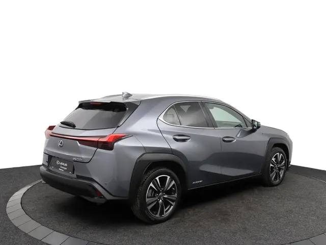 Lexus UX 2