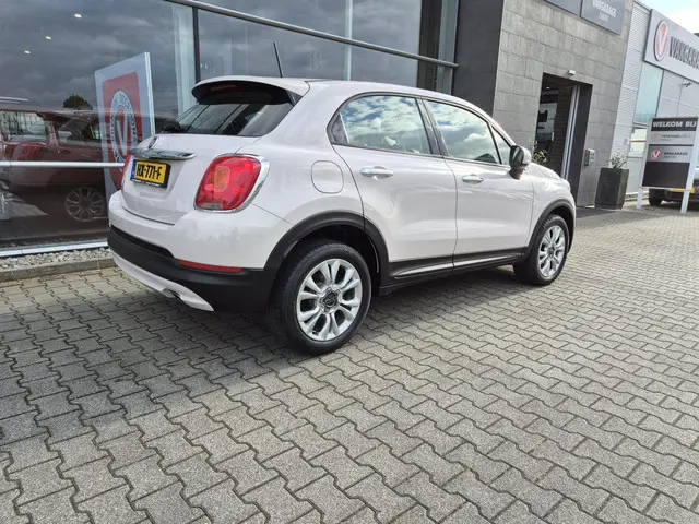 Fiat 500X 1.6 PopStar LMV / Cruise / Keyless 2016 Benzine 8