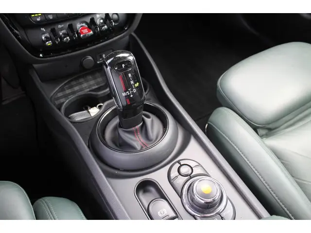 MINI Clubman Clubman Cooper S ALL4 2019 Benzine 18