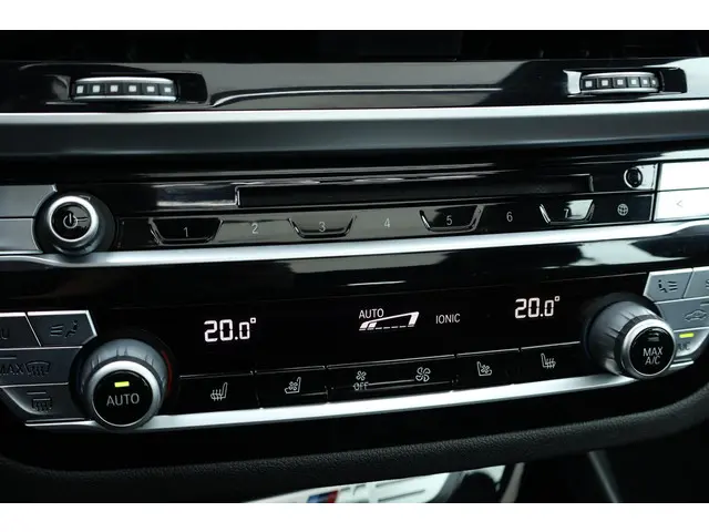 BMW X3 M40i xDrive High Executive 2017 Benzine 23