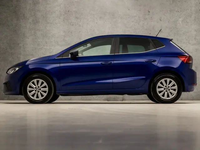 SEAT Ibiza 1.0 TSI Sport 2018 Benzine 2