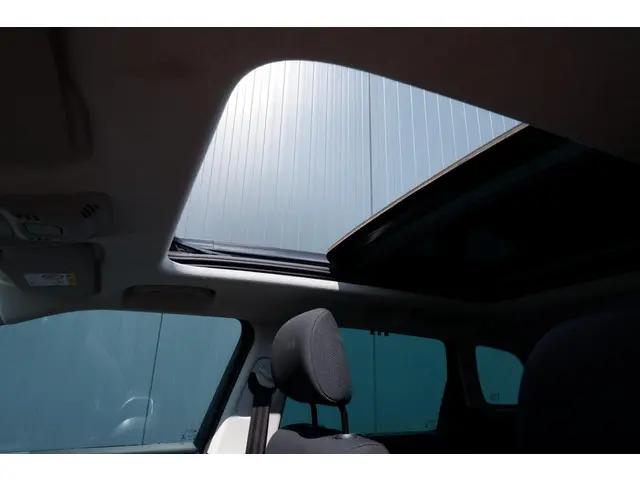 Citroën C3 Aircross 1.2 PureTech S&S Shine 2019 Benzine 13