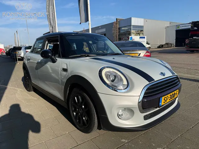 MINI Cooper 3