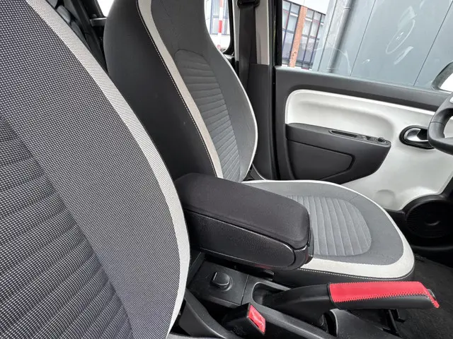 Renault Twingo 1.0 SCe Collection 2016 Benzine 23