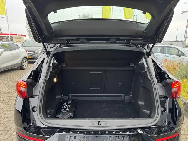 Opel Grandland 1.2 Turbo GS 2024 Benzine 6