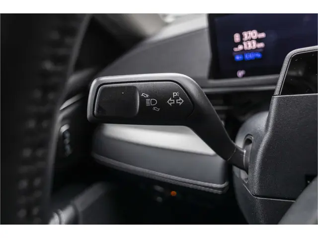 Ford Mustang Mach-E RWD 75 kWh 2021 Elektrisch 36