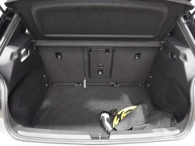 Volkswagen ID.3 204pk First Plus 58 kWh 2020 Elektrisch 11