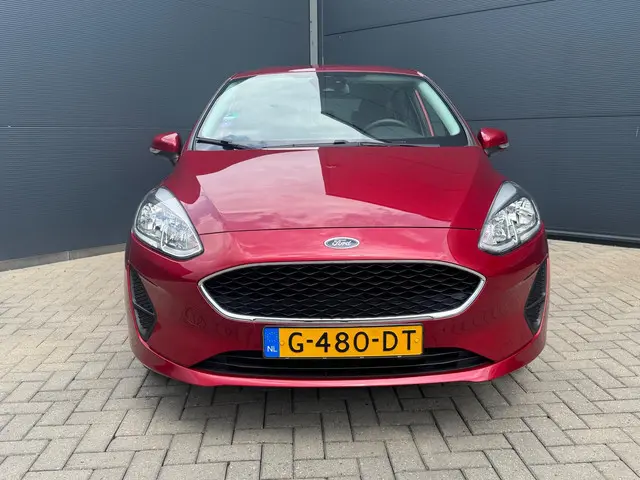 Ford Fiesta 1.1 Facelift / Navi / 72.000 km Nap!!!! 2019 Benzine 10