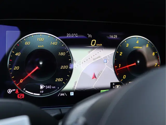 Mercedes-Benz E-Klasse 200 Luxury 2022 Hybride Benzine 47