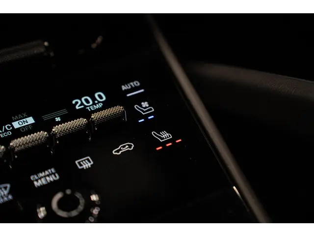 Porsche Cayenne Coupé 3.0 E-Hybrid 2025 Hybride Benzine 44