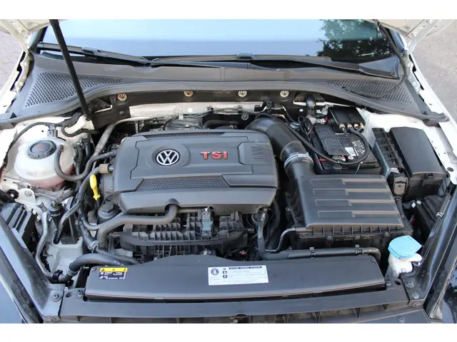 Volkswagen Golf 2.0 TSI GTI Performance 2019 Benzine 9