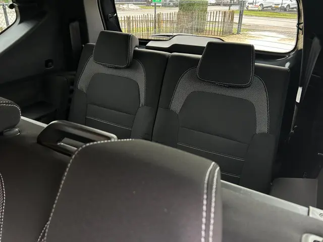 Dacia Jogger 1.0 TCe Extreme 7p.Navi, Camera 2023 Benzine 6