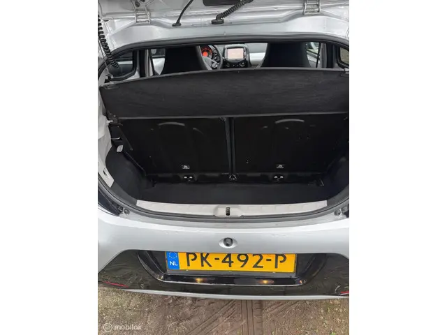 Toyota Aygo 1.0 VVT-i Automaat|Vouwdak|NAP 2017 Benzine 17