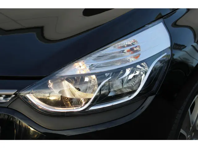 Renault Clio 0.9 TCe ECO Night&Day 2015 Benzine 21