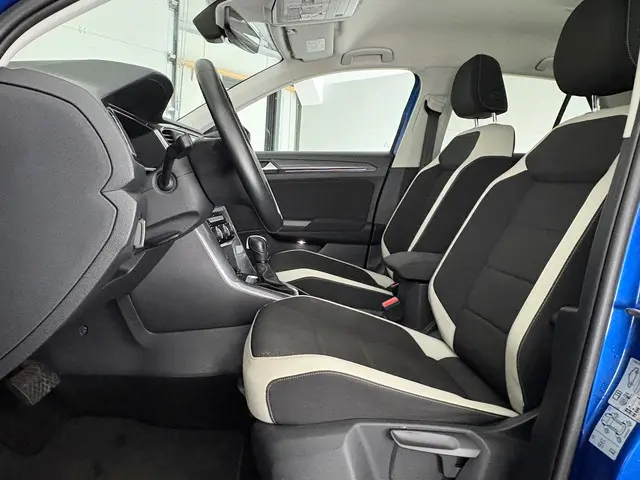 Volkswagen T-Roc 1.5 TSI Sport Business R 2021 Benzine 4