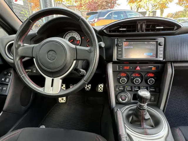 Toyota GT86 2.0 D-4S 2013 Benzine 11