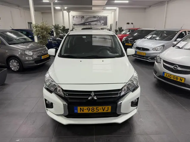 Mitsubishi Space Star 2