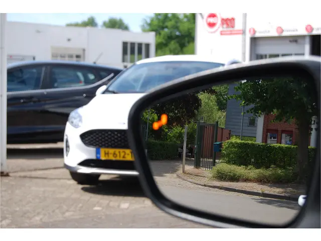 Ford Kuga 2.5 PHEV ST-Line X 225PK 2022 Hybride Benzine 34