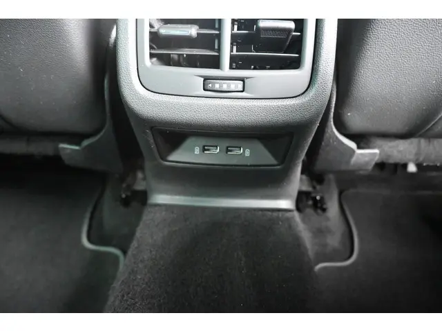 SEAT Leon ST 1.5 TSI FR Ultimate Edition 2020 Benzine 28