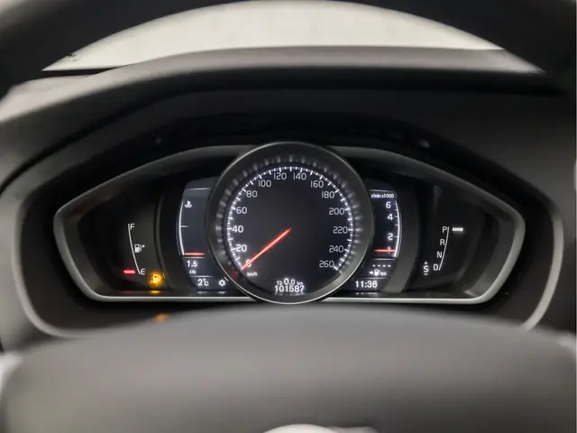 Volvo V40 1.5 T2 Polar+ Sport 2019 Benzine 21