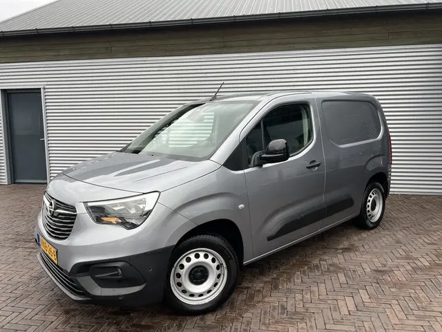 Opel Combo 1.5D L1H1 Edition 2021 Diesel 2
