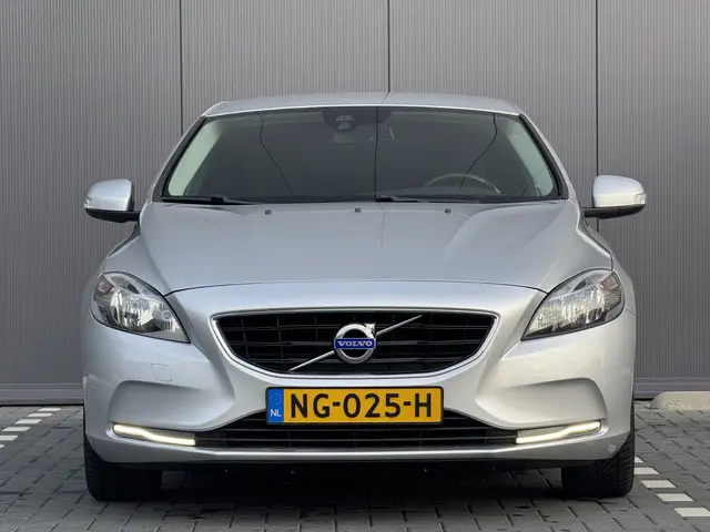 Volvo V40 2.0 D2 Nordic+ 2016 Diesel 10