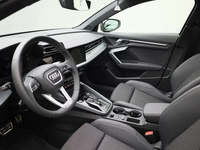 Audi A3 Sportback 35 TFSI/150PK S Line 2025 Benzine 34