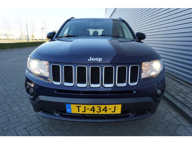 Jeep Compass 2.4 Limited 4WD AUTOMAAT 2012 Benzine 6