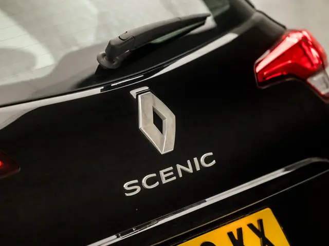 Renault Scénic 1.3 TCe Sport 2018 Benzine 22