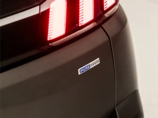 Peugeot 5008 1.2 PureTech Sport 7 Persoons 2018 Benzine 26