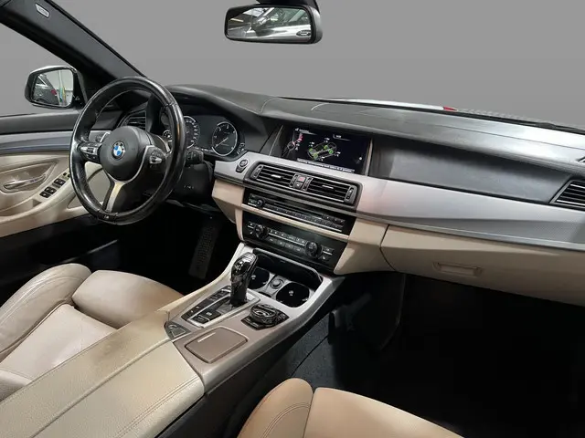 BMW 5 Serie M550xd 2014 Diesel 6