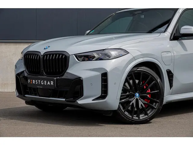 BMW X5 xDrive50e 2024 Hybride Benzine 6