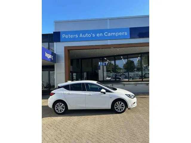 Opel Astra 1.4 Innovation 2018 Benzine 2