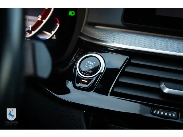 BMW 5 Serie 520i High Executive Edition 2020 Benzine 41