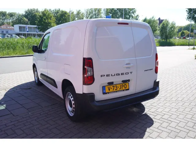 Peugeot Partner 1.5 BlueHDi 100 S&S L1 2024 Diesel 6