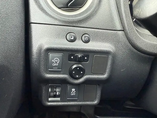 Nissan Note 1.5 dCi Connect Edition 2014 Diesel 27