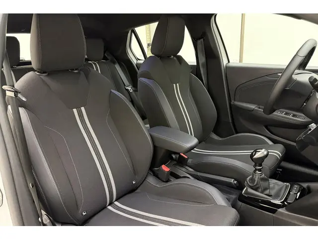 Opel Corsa 1.2 Turbo GS 2024 Benzine 10