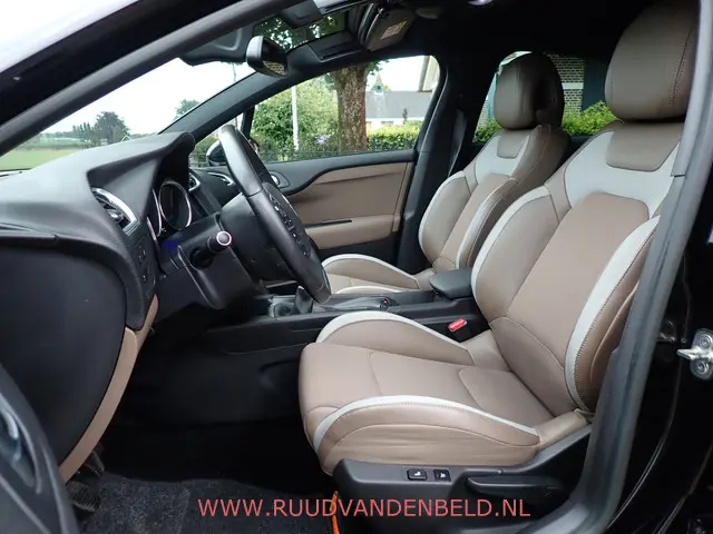 Citroën DS4 1.6 VTi 2015 Benzine 8