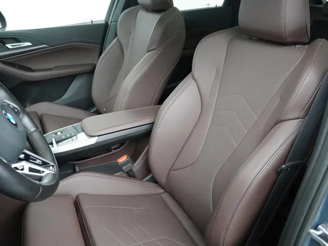 BMW 2 Serie Active Tourer 220i 2024 Benzine 4