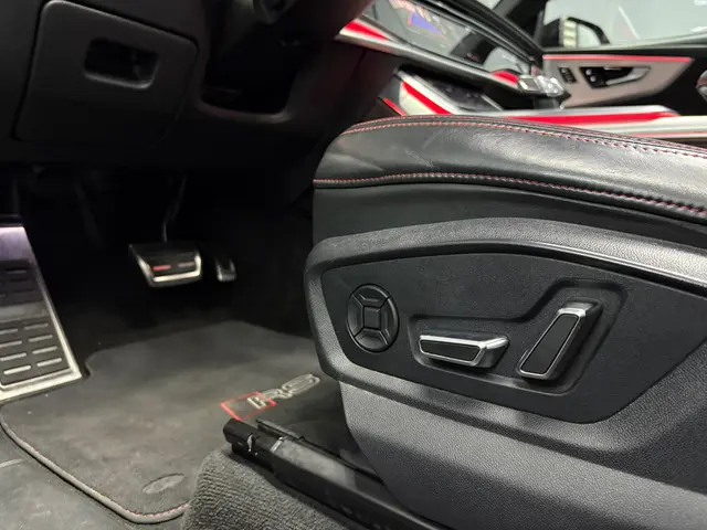 Audi RSQ8 4.0 TFSI quattro RS Seats Pano 2021 Benzine 8